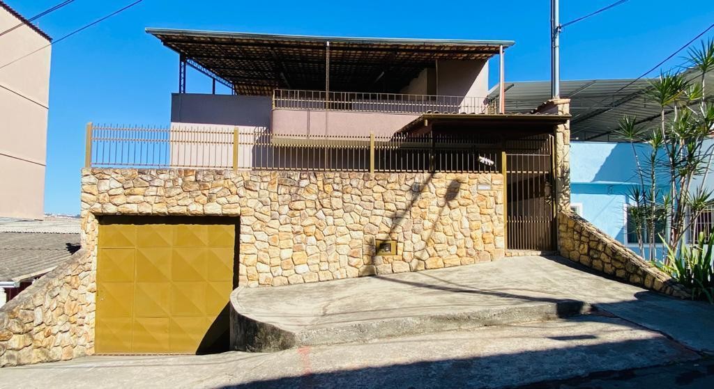 Casa, 4 quartos, 360 m² - Foto 1