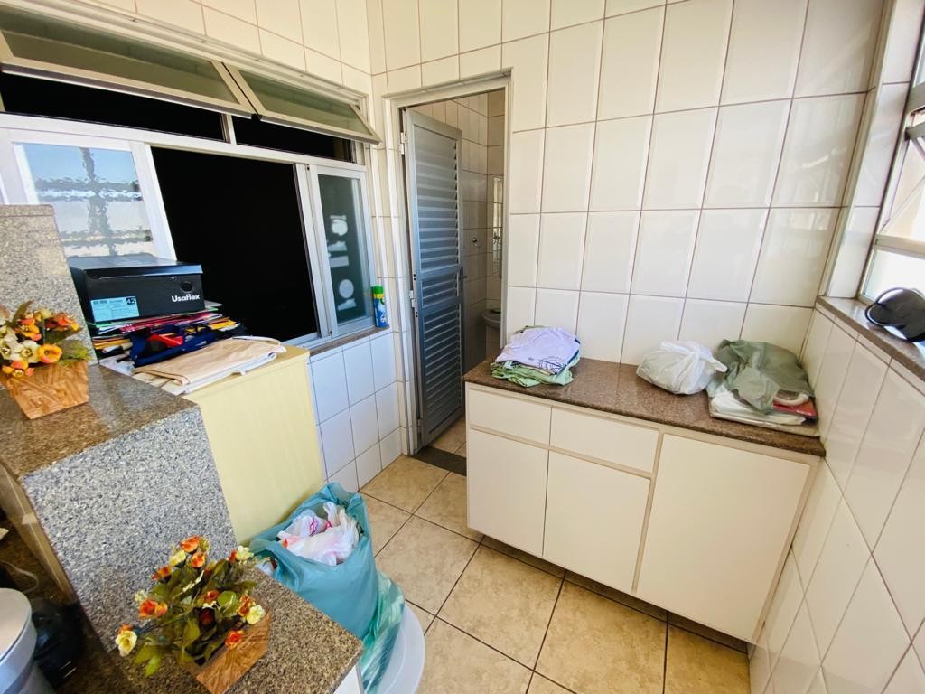 Casa, 4 quartos, 360 m² - Foto 31