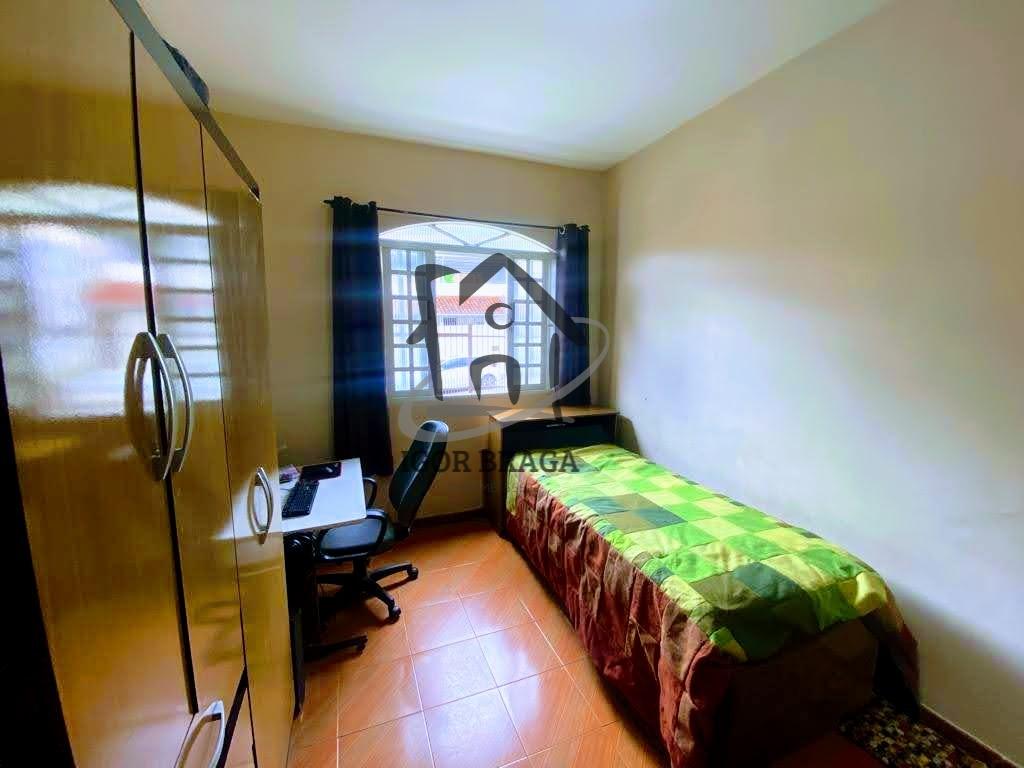 Casa, 4 quartos, 300 m² - Foto 4