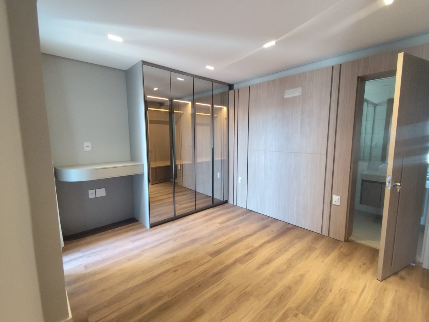 Apartamento, 3 quartos, 93 m² - Foto 1